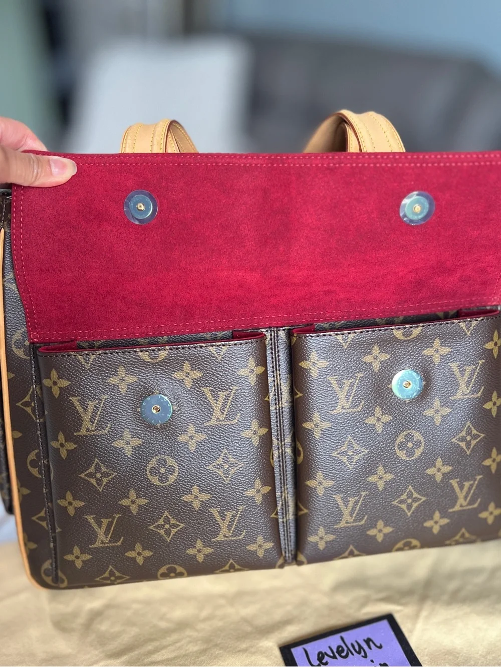 Authentic Louis Vuitton Multipli Cite Monogram